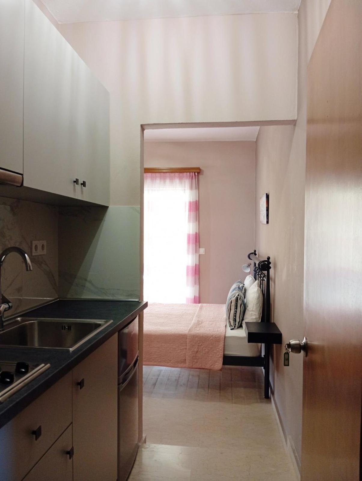 Horizon Blue Apartment Loutsa  Exterior photo
